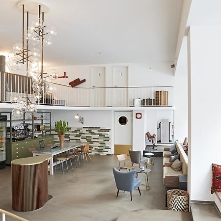 Nonstop Hotel Augsburg - Ubernacht - Hostelhotelhome Экстерьер фото
