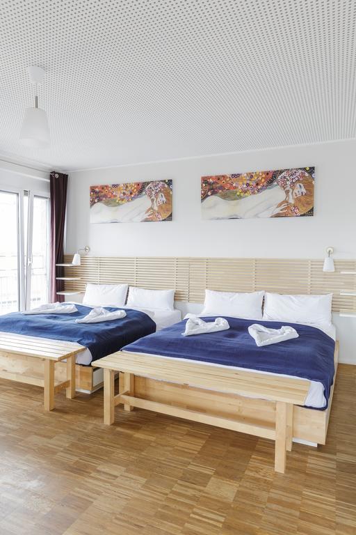Nonstop Hotel Augsburg - Ubernacht - Hostelhotelhome Номер фото