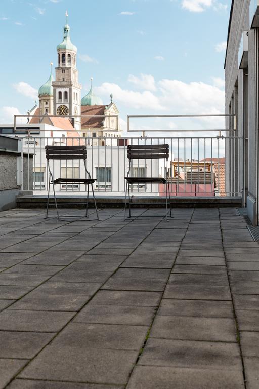 Nonstop Hotel Augsburg - Ubernacht - Hostelhotelhome Экстерьер фото