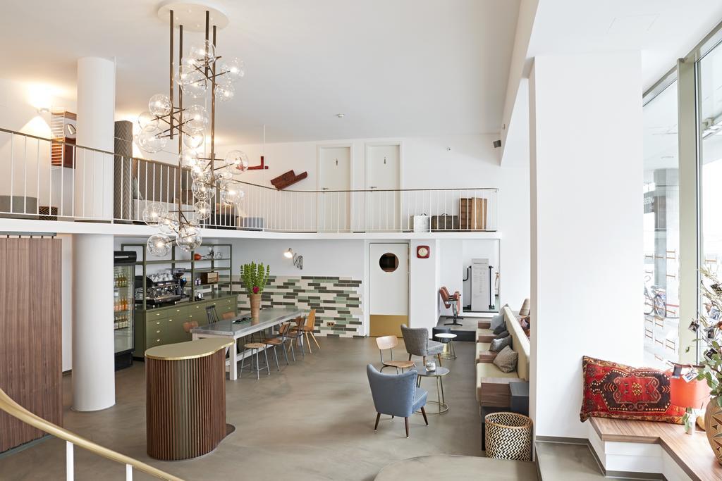 Nonstop Hotel Augsburg - Ubernacht - Hostelhotelhome Экстерьер фото