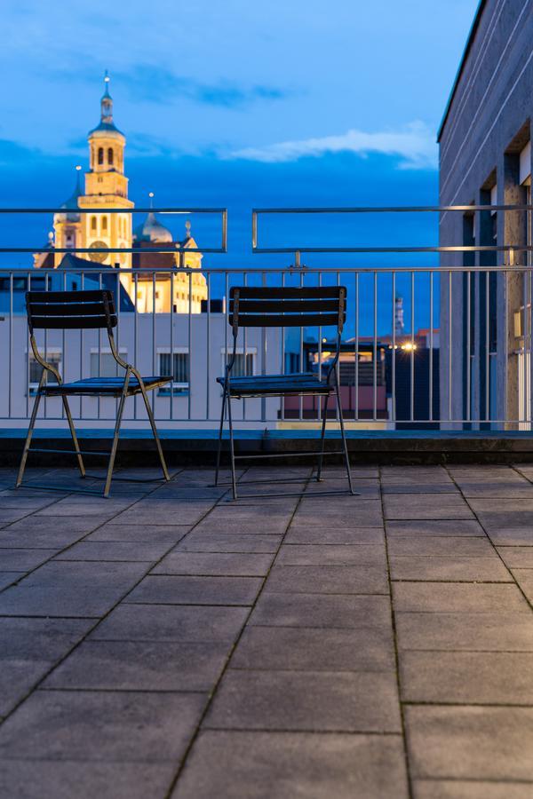 Nonstop Hotel Augsburg - Ubernacht - Hostelhotelhome Экстерьер фото
