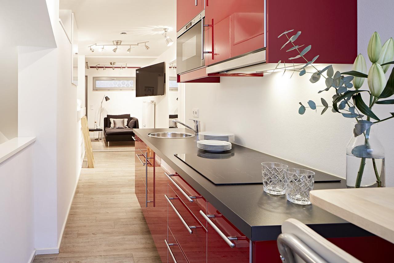 Nonstop Hotel Augsburg - Ubernacht - Hostelhotelhome Экстерьер фото