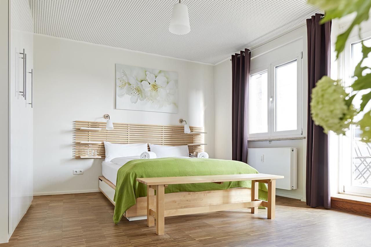 Nonstop Hotel Augsburg - Ubernacht - Hostelhotelhome Экстерьер фото
