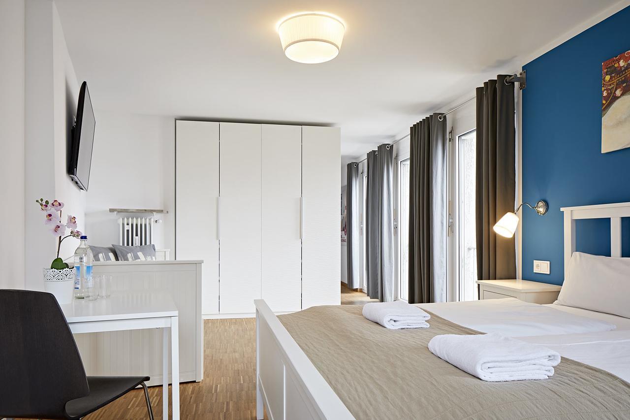 Nonstop Hotel Augsburg - Ubernacht - Hostelhotelhome Экстерьер фото