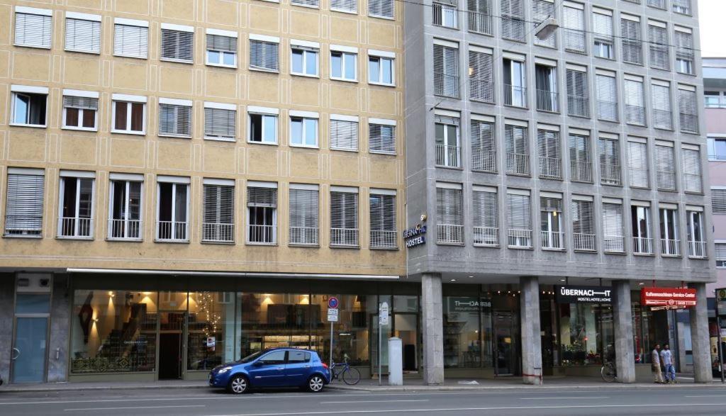 Nonstop Hotel Augsburg - Ubernacht - Hostelhotelhome Экстерьер фото